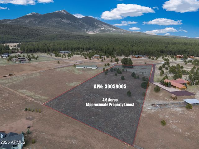 9025 N Snowbowl Ranch Road 5, Flagstaff, AZ 86001