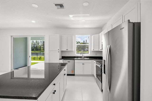 4520 Longwood Lake Square, Westlake, FL 33470