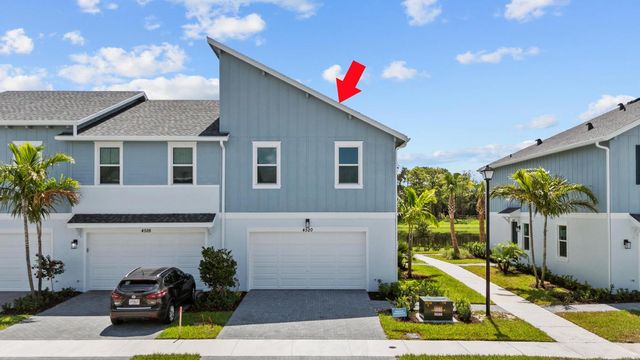 4520 Longwood Lake Square, Westlake, FL 33470