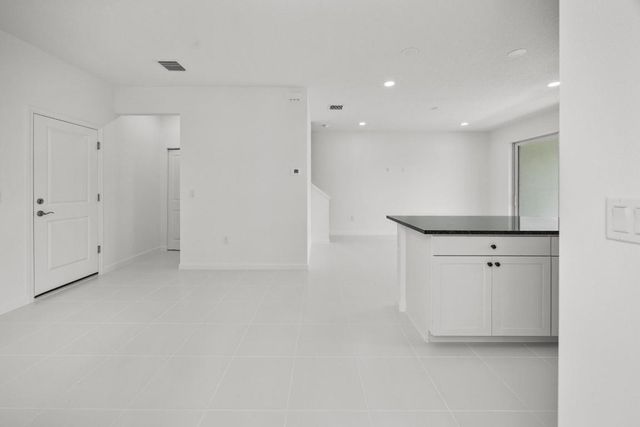 4520 Longwood Lake Square, Westlake, FL 33470