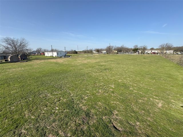 5712 Andy N, Joshua, TX 76058