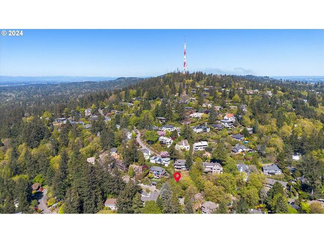 Sw WESTWOOD Ct, Portland, OR 97239