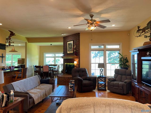 760 Range Road, Gurley, AL 35748