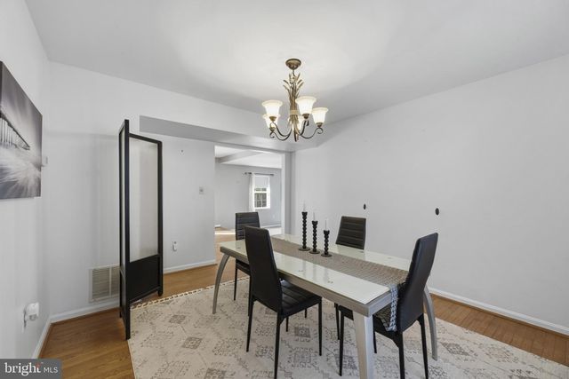 7742 LAKE SHORE DR, Owings, MD 20736