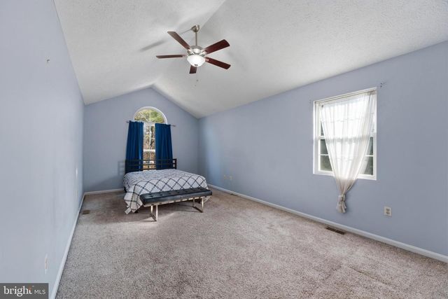 7742 LAKE SHORE DR, Owings, MD 20736