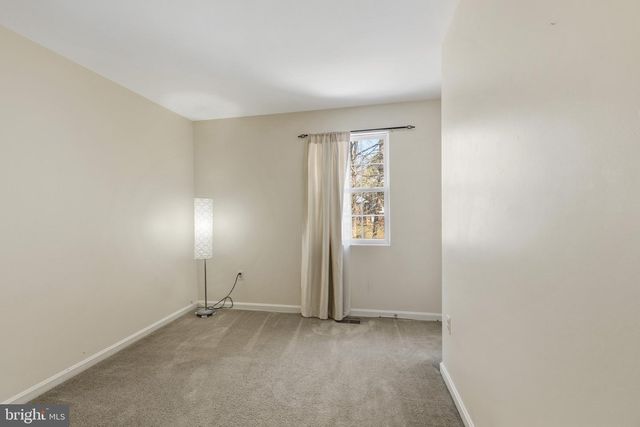 7742 LAKE SHORE DR, Owings, MD 20736