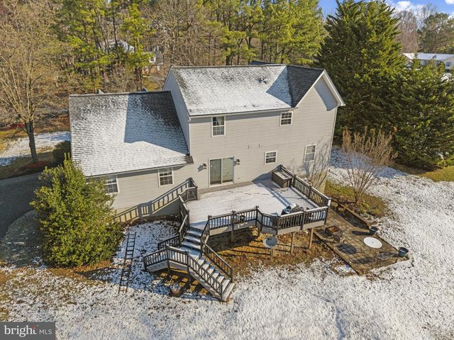 7742 LAKE SHORE DR, Owings, MD 20736