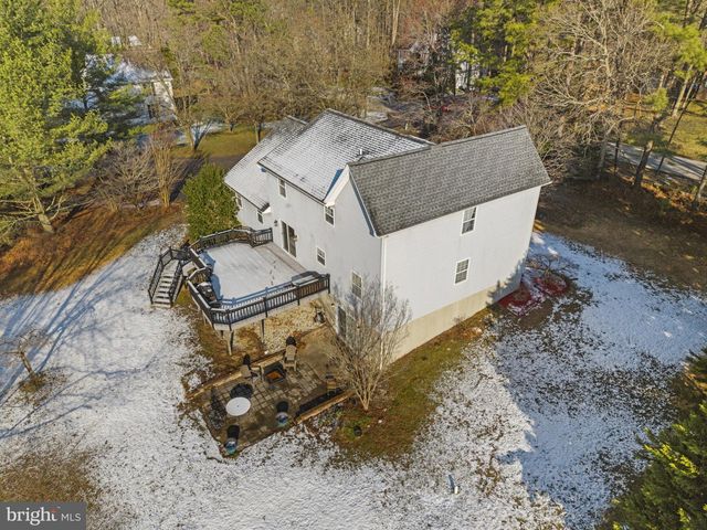 7742 LAKE SHORE DR, Owings, MD 20736