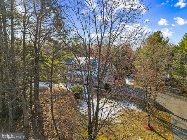 7742 LAKE SHORE DR, Owings, MD 20736