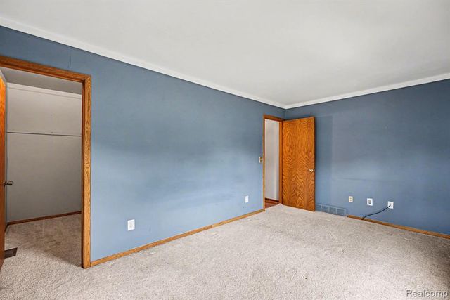 33524 Meldrum Street, New Baltimore, MI 48047