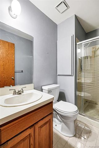 33524 Meldrum Street, New Baltimore, MI 48047