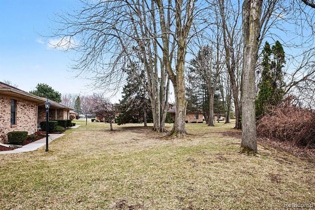 33524 Meldrum Street, New Baltimore, MI 48047