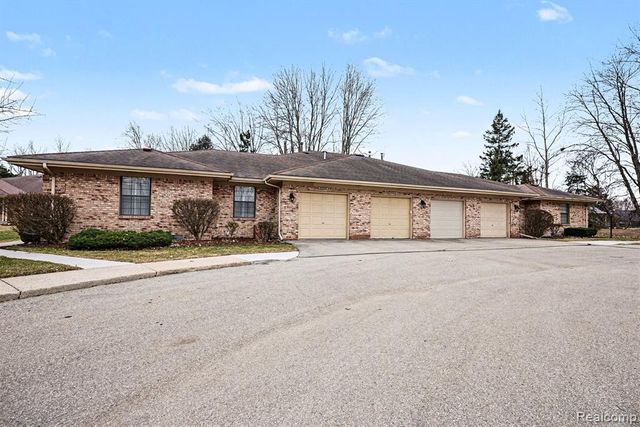 33524 Meldrum Street, New Baltimore, MI 48047