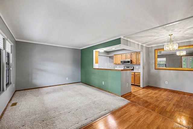 33524 Meldrum Street, New Baltimore, MI 48047