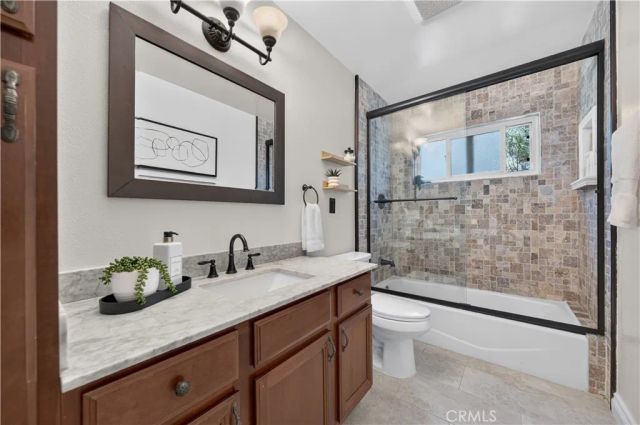 11331 Reagan, Los Alamitos, CA 90720