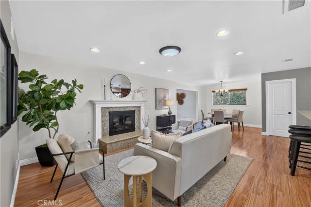 11331 Reagan, Los Alamitos, CA 90720