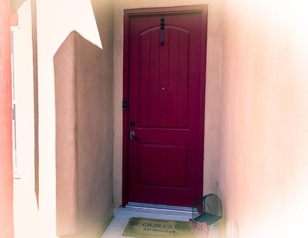6223 Zaltana Road NW, Albuquerque, NM 87120