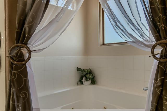6223 Zaltana Road NW, Albuquerque, NM 87120