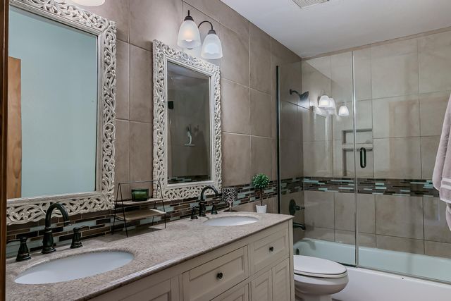 6223 Zaltana Road NW, Albuquerque, NM 87120
