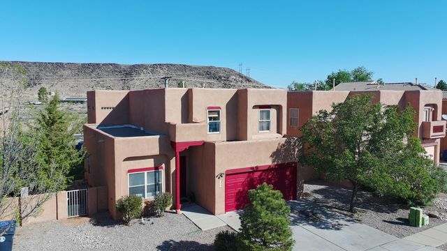 6223 Zaltana Road NW, Albuquerque, NM 87120