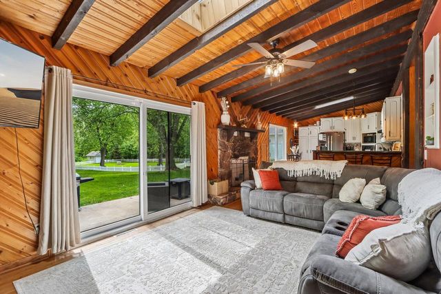 3460 High ROAD, Hartford, WI 53027