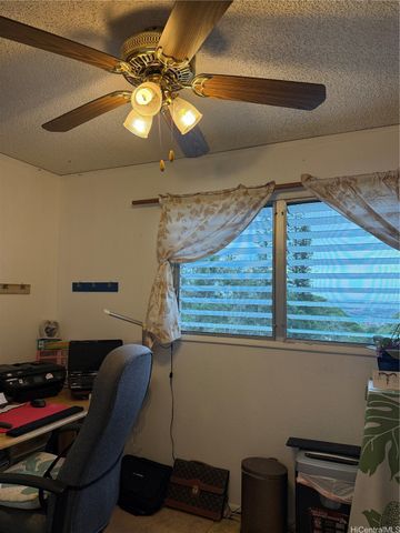 98-805 Kaonohi Street 21, Aiea, HI 96701