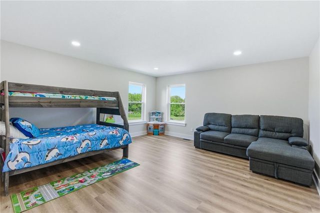 2362 SW US 169 Highway, Gower, MO 64454