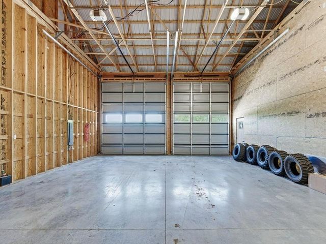 2362 SW US 169 Highway, Gower, MO 64454