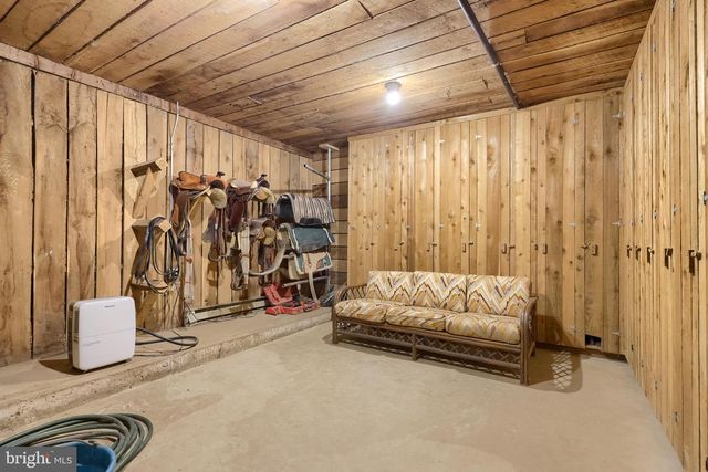 76 S BRICK LN, Elverson, PA 19520