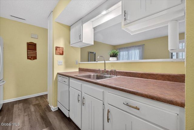 105 Yorktown Drive, Clifton Park, NY 12065