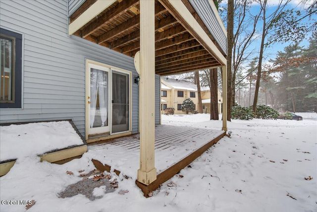 105 Yorktown Drive, Clifton Park, NY 12065