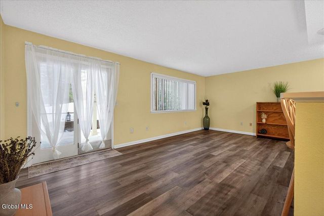 105 Yorktown Drive, Clifton Park, NY 12065