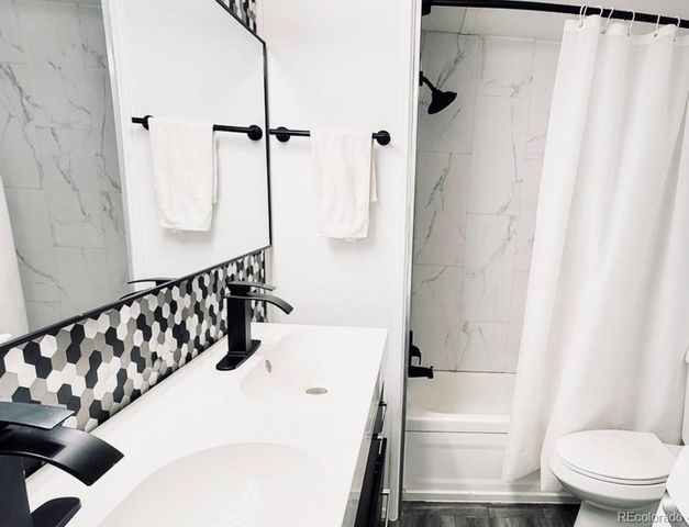 245 Skylark Drive, Lafayette, CO 80026