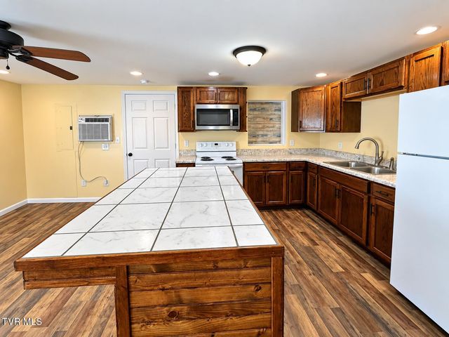 109 Dutchy Humphreys Road, Limestone, TN 37681