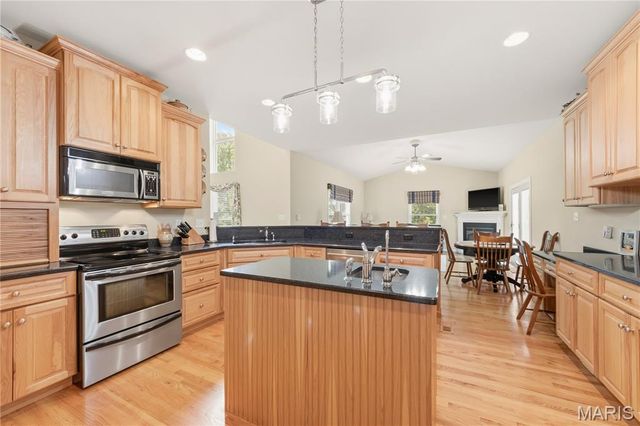 107 Saint Marys Lane, Old Monroe, MO 63369