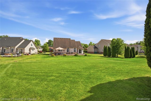 23537 Crescent Ridge Drive, Huron Charter Township, MI 48164