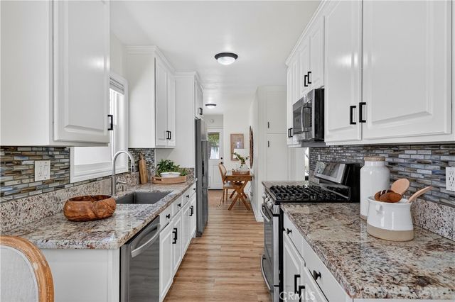 129 14th, Seal Beach, CA 90740