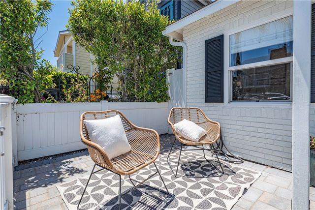 129 14th, Seal Beach, CA 90740
