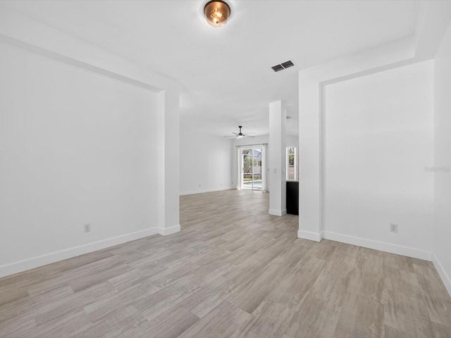 411 BOXWOOD DRIVE, Davenport, FL 33837