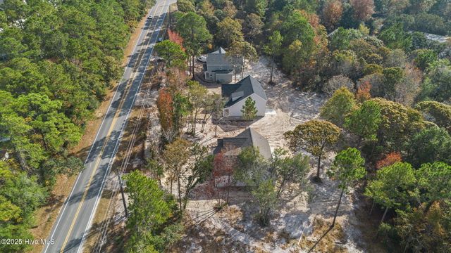 2401 Sunset Harbor Road SE, Bolivia, NC 28422