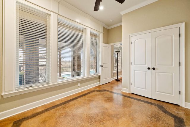 95 River Road Drive West, Mayflower, AR 72106