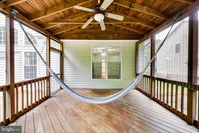 6210 FOREST GROVE DR, Fredericksburg, VA 22407