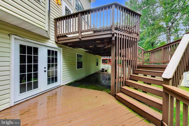 6210 FOREST GROVE DR, Fredericksburg, VA 22407