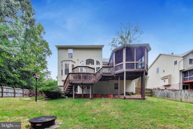 6210 FOREST GROVE DR, Fredericksburg, VA 22407