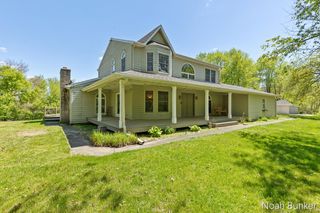 4689 8th Street, Caledonia, MI 49316