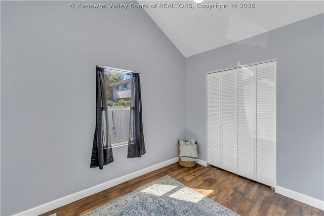 449 Strawberry Road, St Albans, WV 25177