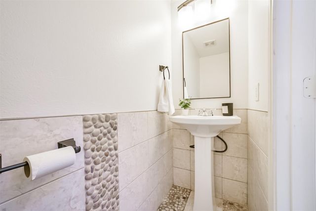 11823 Keystone Spring Way, Houston, TX 77089