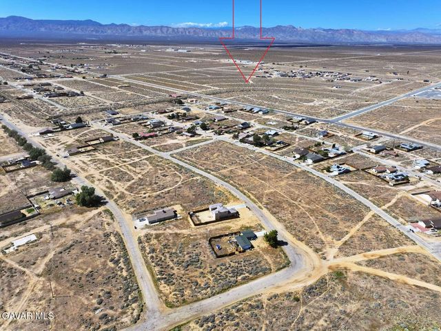 8195 Bolden Drive, California City, CA 93505