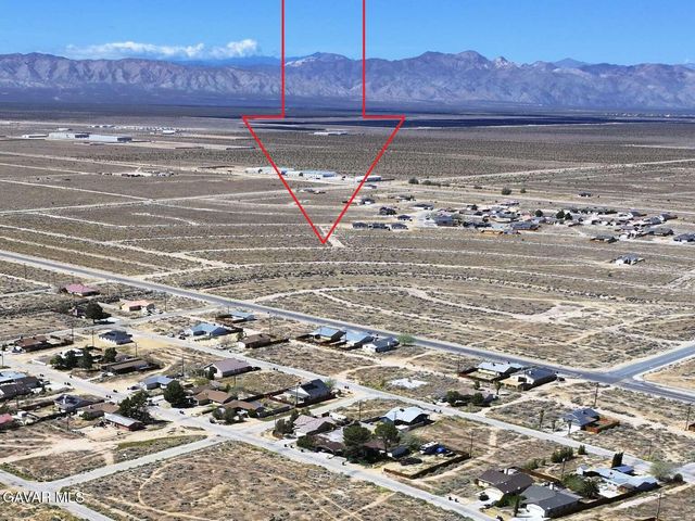 8195 Bolden Drive, California City, CA 93505