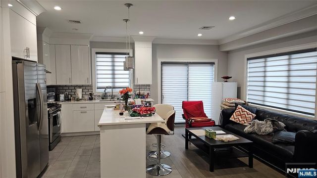 235 5th Street A, Palisades Park, NJ 07650